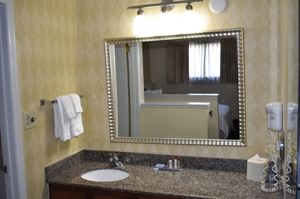 Hawthorn Suites by Wyndham Miamisburg Dayton Mall South - photo 27