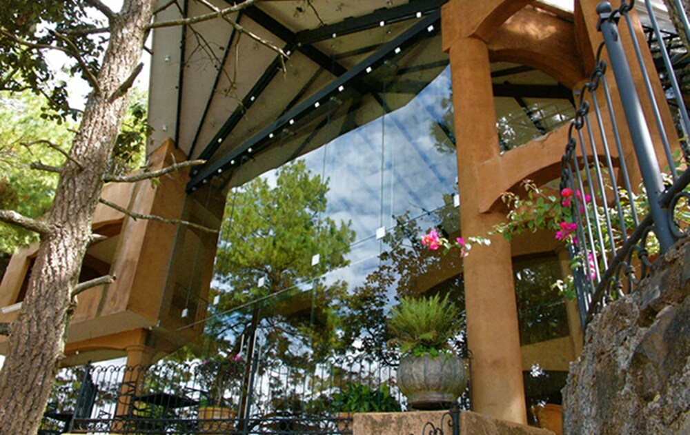 Turinjandi Resort — hotel in Zirahuen