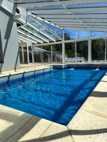 Casa con pileta — 4-Star Luxury Hotel in San Carlos De Bariloche, Argentina