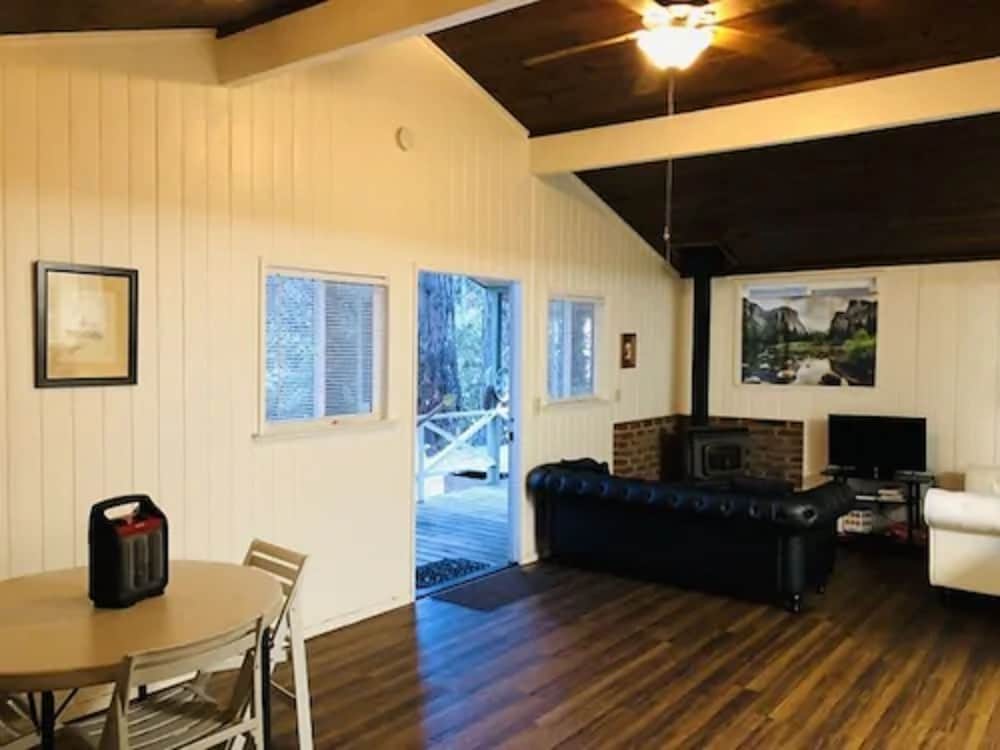 Narrow Gauge Inn - photo 32