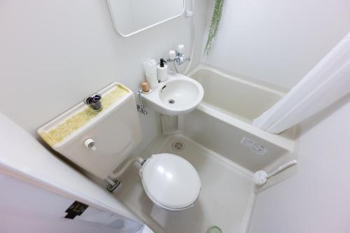 Beige — 4-Star Luxury Hotel in Tokyo, Japan