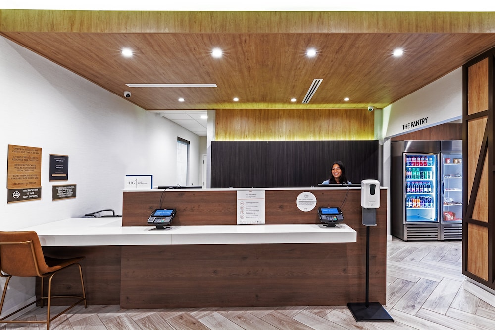 Staybridge Suites Portland by IHG - photo 4