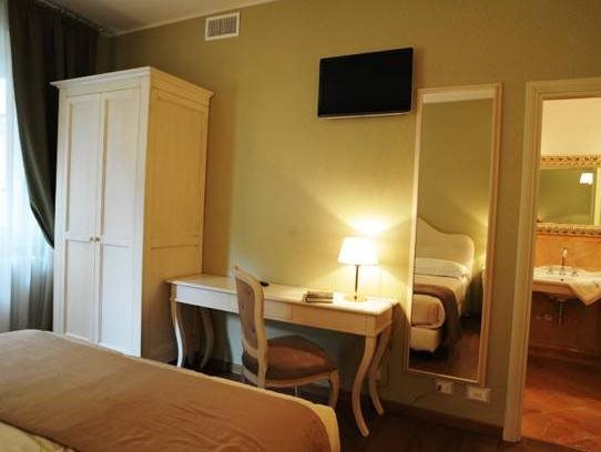 Le Camere Del Ceccottino — hotel in Pitigliano