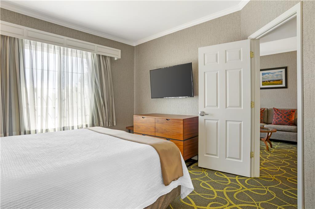 Best Western Plus Dixon Davis - photo 21