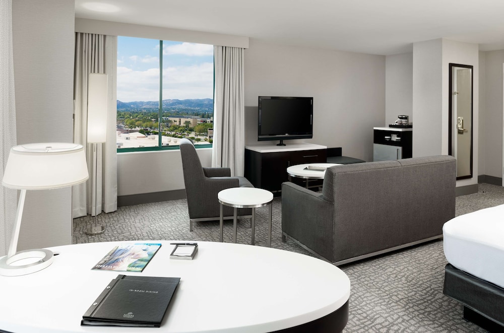 Hilton Woodland Hills Los Angeles - photo 19
