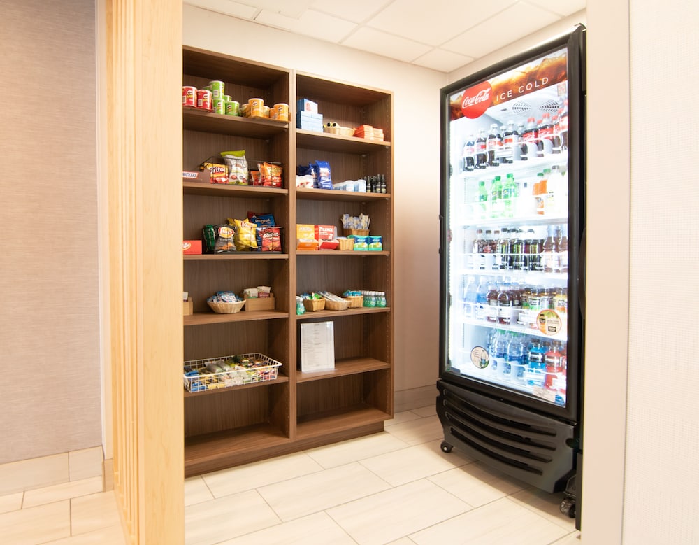Holiday Inn Express & Suites Indianapolis Northwest by IHG - photo 41