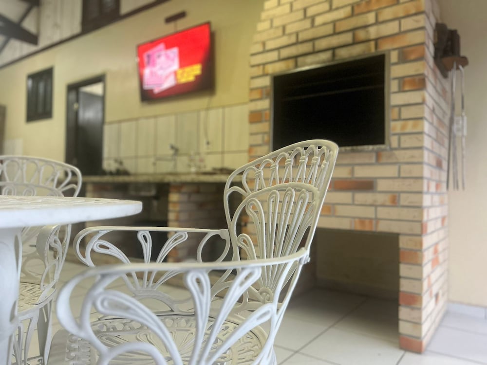 Sobrado Com 3 Quartos No Coração Do Costa E Silva in Joinville, Brasil