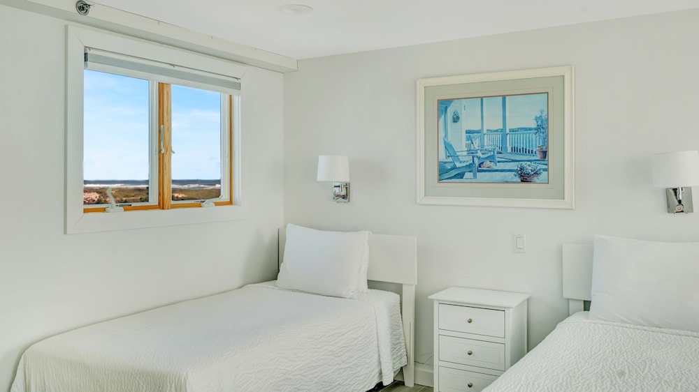 Windward Shores Ocean Resort - photo 30