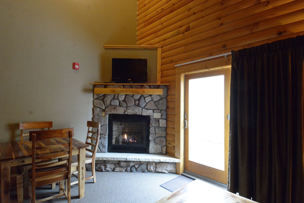 The Lodges at Sunset Village - photo 72