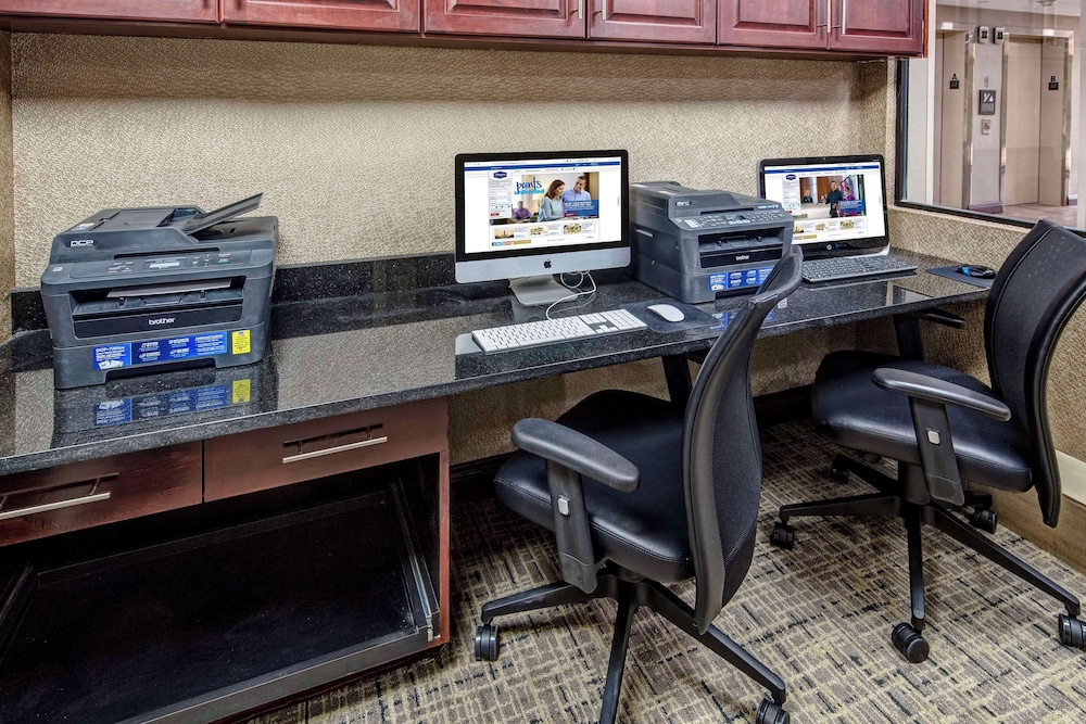 Hampton Inn Orlando Maingate South - photo 23
