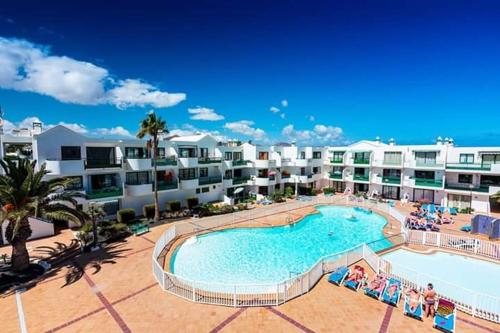 App Tahiche Encanto Canario in Costa Teguise, Spain