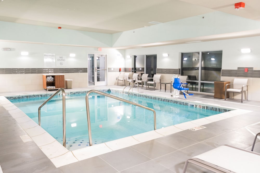 Holiday Inn Express & Suites Dayton East Beavercreek by IHG - photo 14