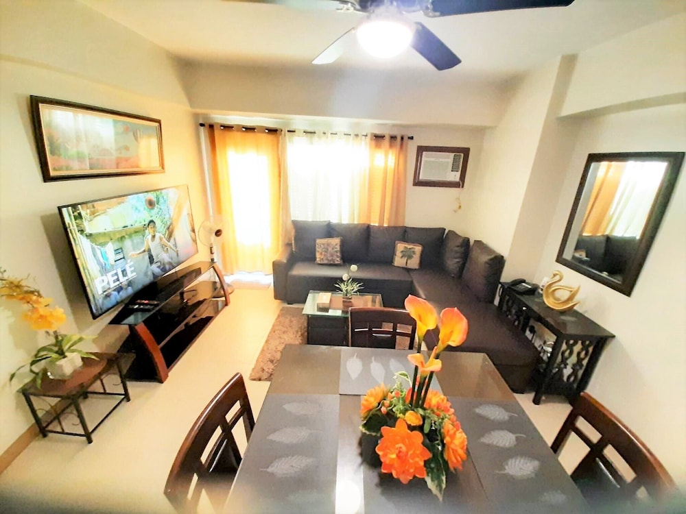 Manhattan Plaza Tower 1 by JS in Quezon, Philippines