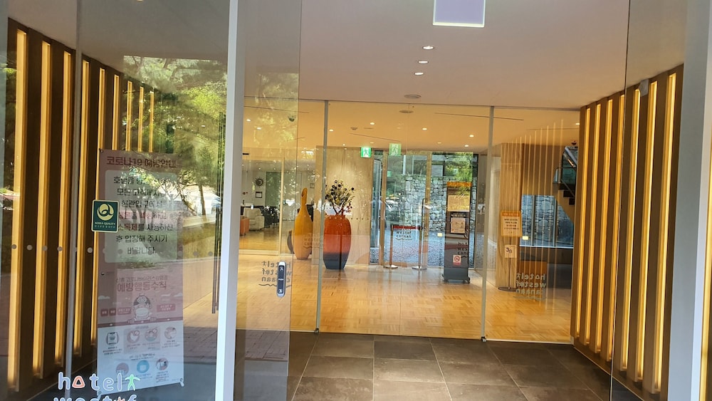 Hotel West of Canaan in Koesan, South Korea