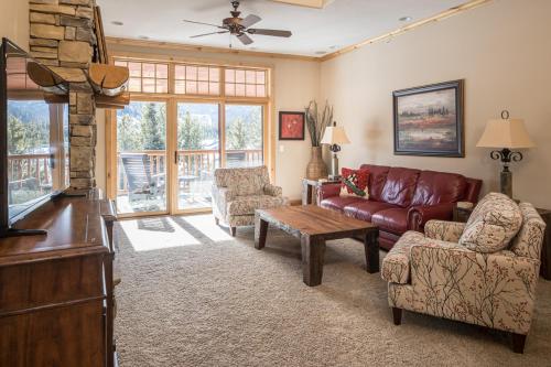 The Lodges at Elkhorn Creek Unit 1302 - photo 3