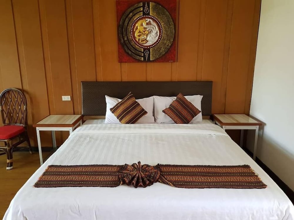 Suanhom Resort in San Sai, Thailand