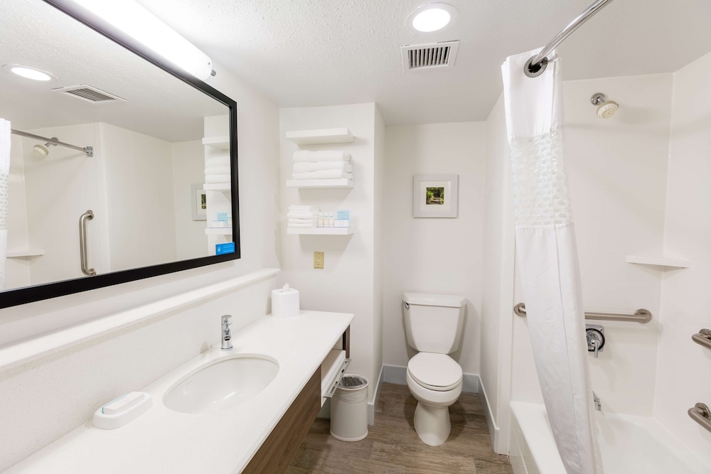 Hampton Inn Rochester South - photo 38