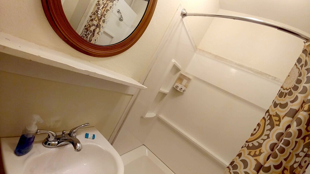 Historic Whiting Hotel Suites - photo 70