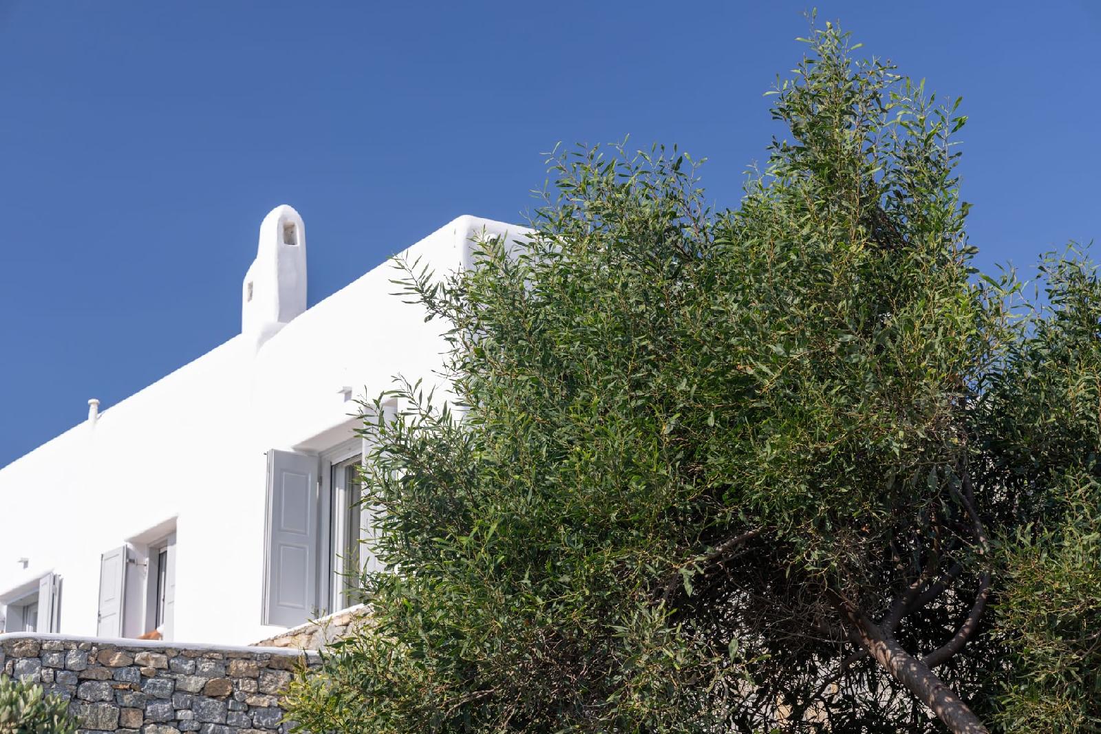 Villa Hadi — 4-Star Luxury Hotel in Mykonos, Greece