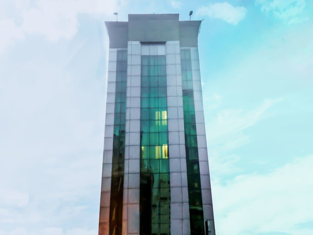 OYO 8998 Hotel Aayash — hotel in Kolkata