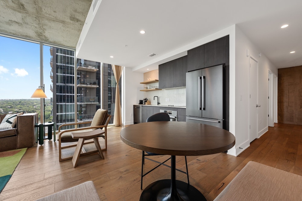 Austin Condo Hotel - photo 250