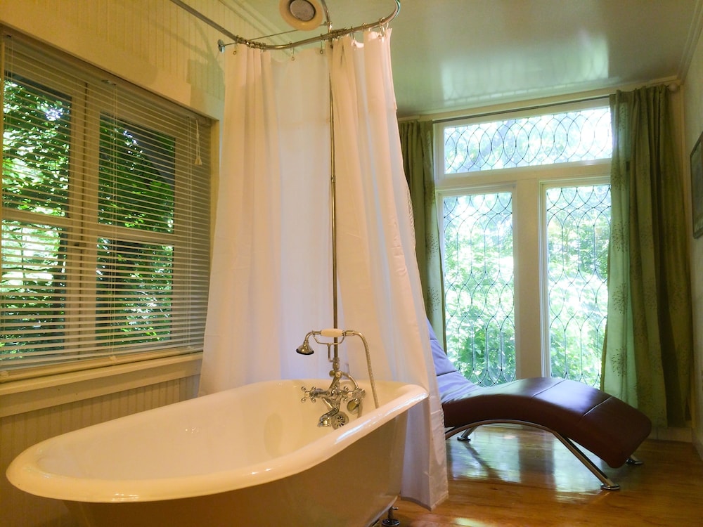 Eureka Zen Cottages - photo 105