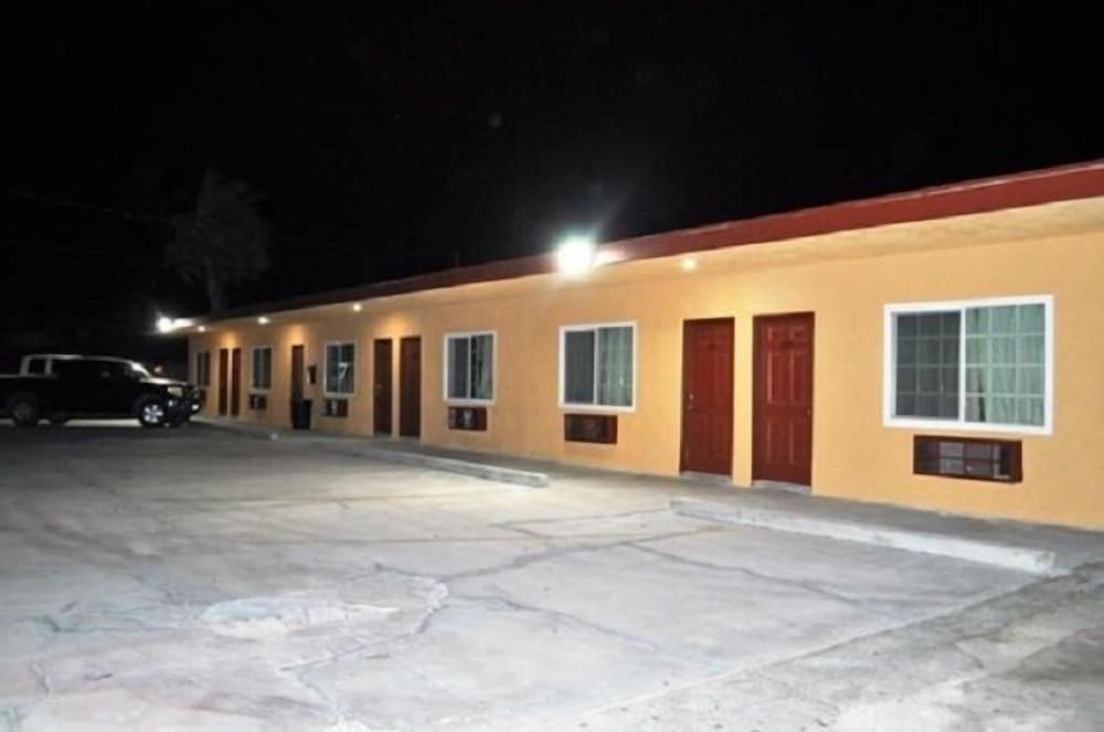 A Nights Inn - photo 22