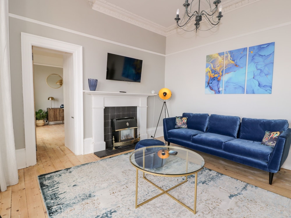 Mars Hill Lower — 4-Star Luxury Hotel in Dunoon, United Kingdom