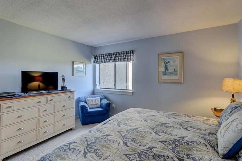 433 Plantation Club at The Sea Pines Resort - photo 4