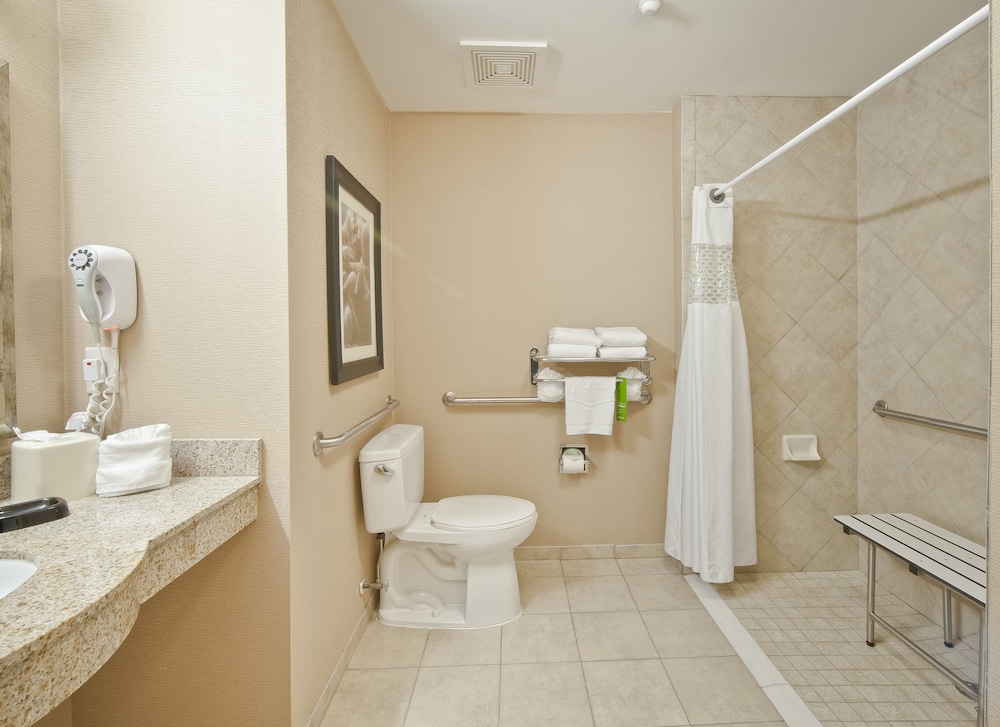 Hampton Inn Wilmington University Area Smith Creek Station - photo 45