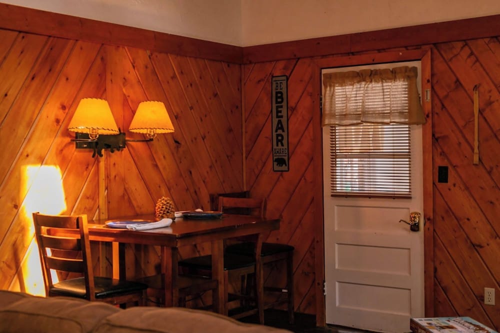 Chinook Winds Motel - photo 96