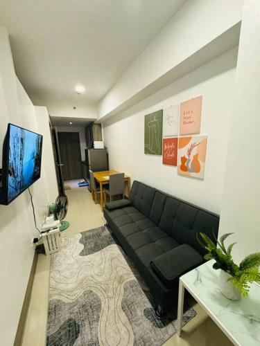Lovely Fame@10 Vhie — 4-Star Luxury Hotel in Manila, Philippines