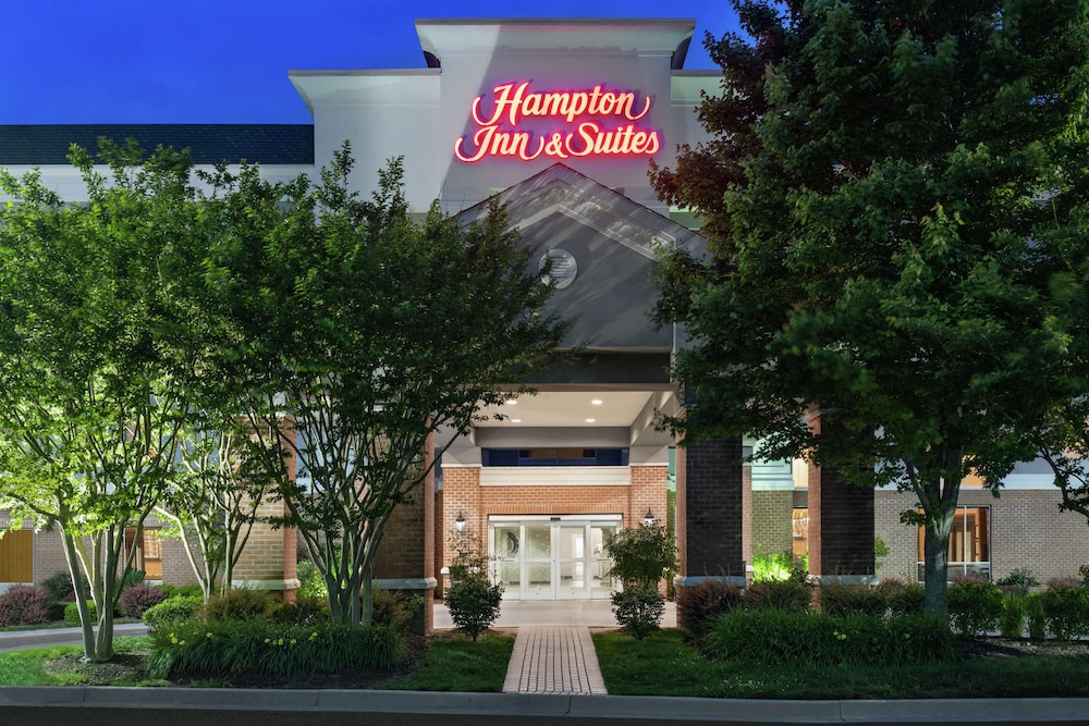 Hampton Inn & Suites Salisbury Fruitland - photo 42