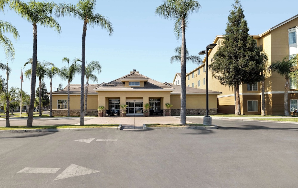 Homewood Suites by Hilton Bakersfield - photo 42