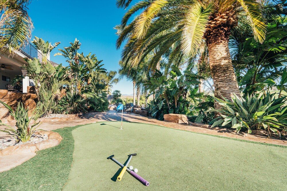 Moana by AvantStay Prvt Oasis w Scenic Views Tiki Bar & Pool w Water Slide - photo 6