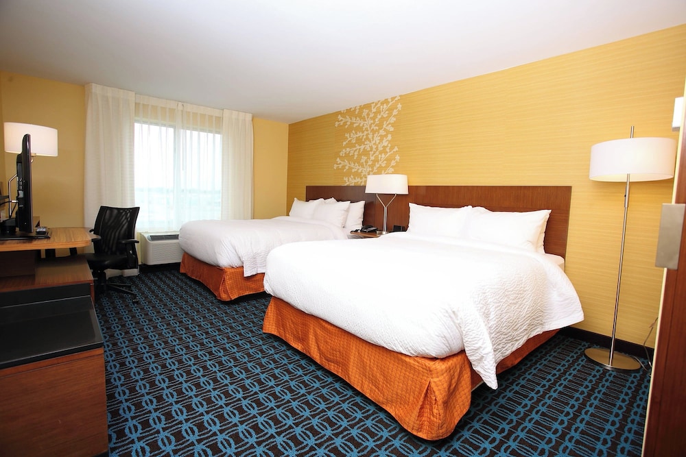 Fairfield Inn & Suites East Grand Forks - photo 10