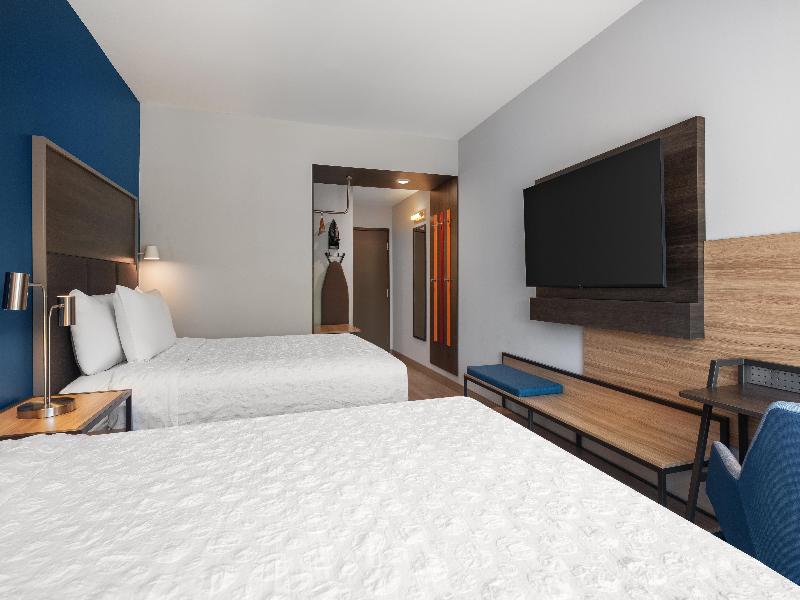 Home2 Suites by Hilton Flagstaff - photo 37
