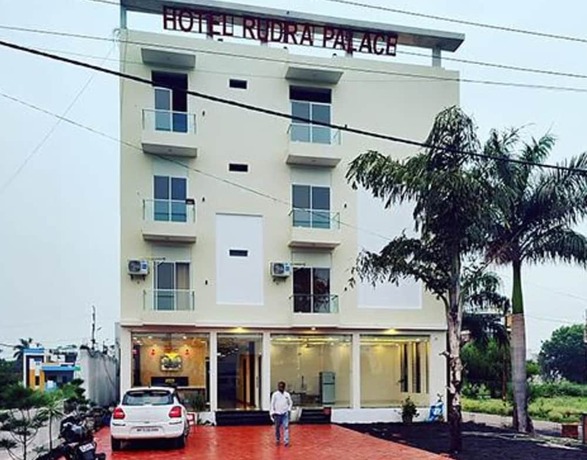 Fabhotel Rudra Palace in Ujjain, India