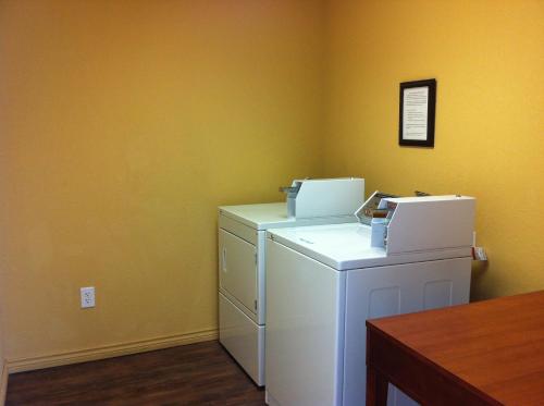 Southern Inn & Suites Lamesa - photo 14