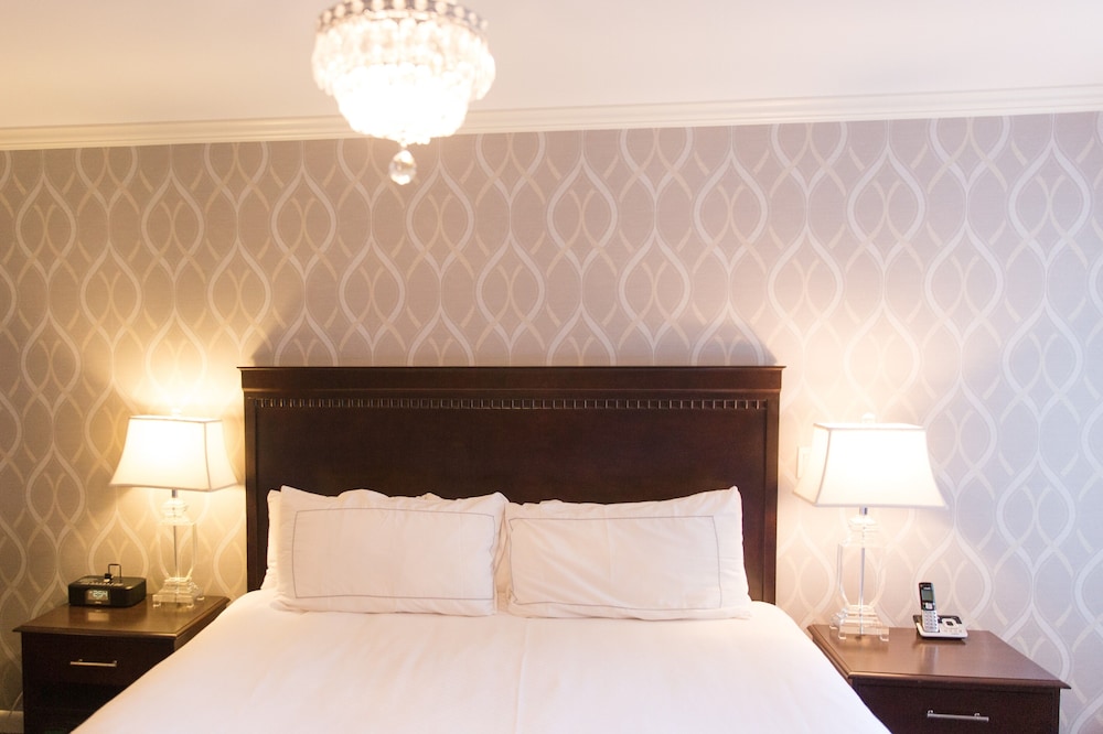 Capitol Plaza Hotel Montpelier Tapestry Collection by Hilton - photo 7