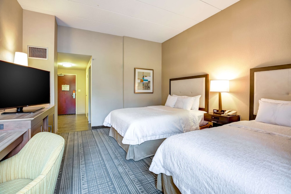 Hampton Inn Boston Norwood - photo 31