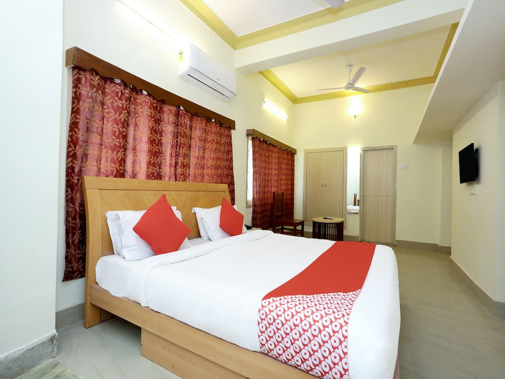 OYO 18627 Hotel Mithila in Salem, India