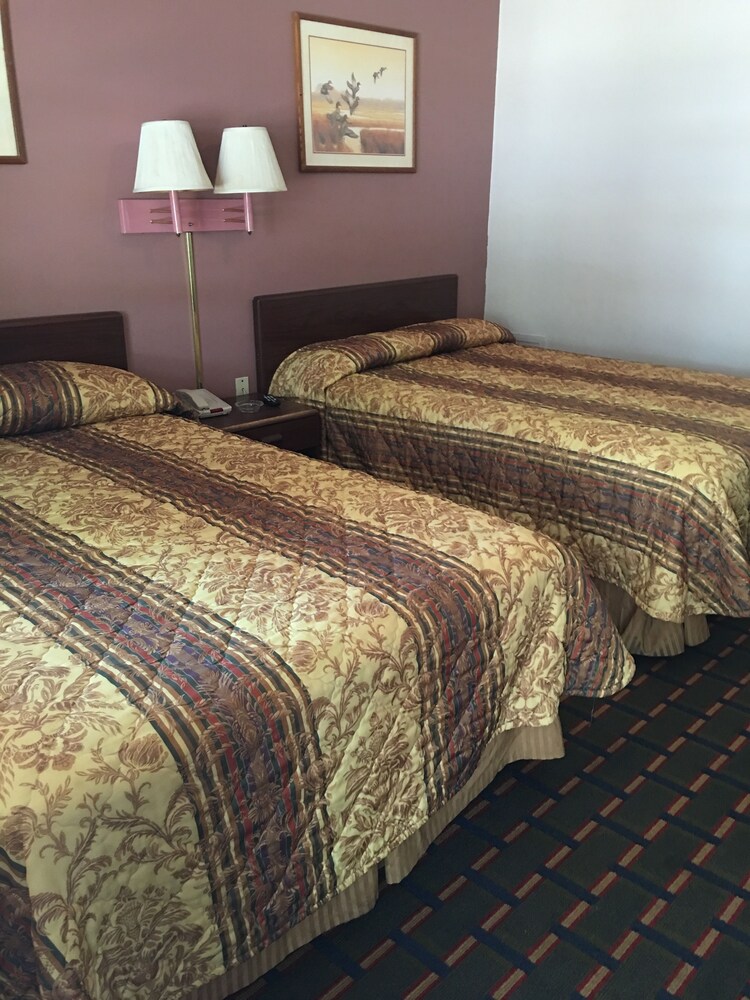 Best Value Inn Motel Sandusky - photo 8