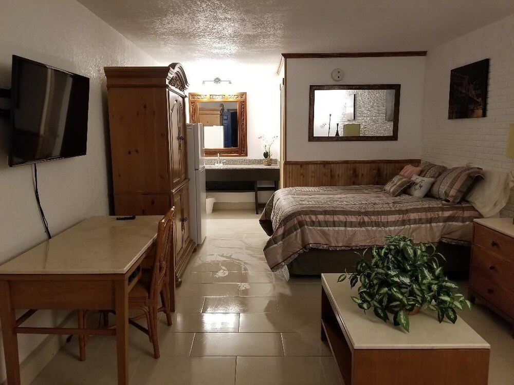 Extended Stay Brunswick - photo 17
