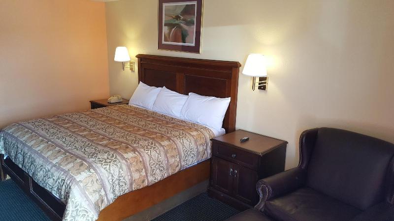 Garden Inn & Extended Stay Shepherdsville Louisville - photo 43
