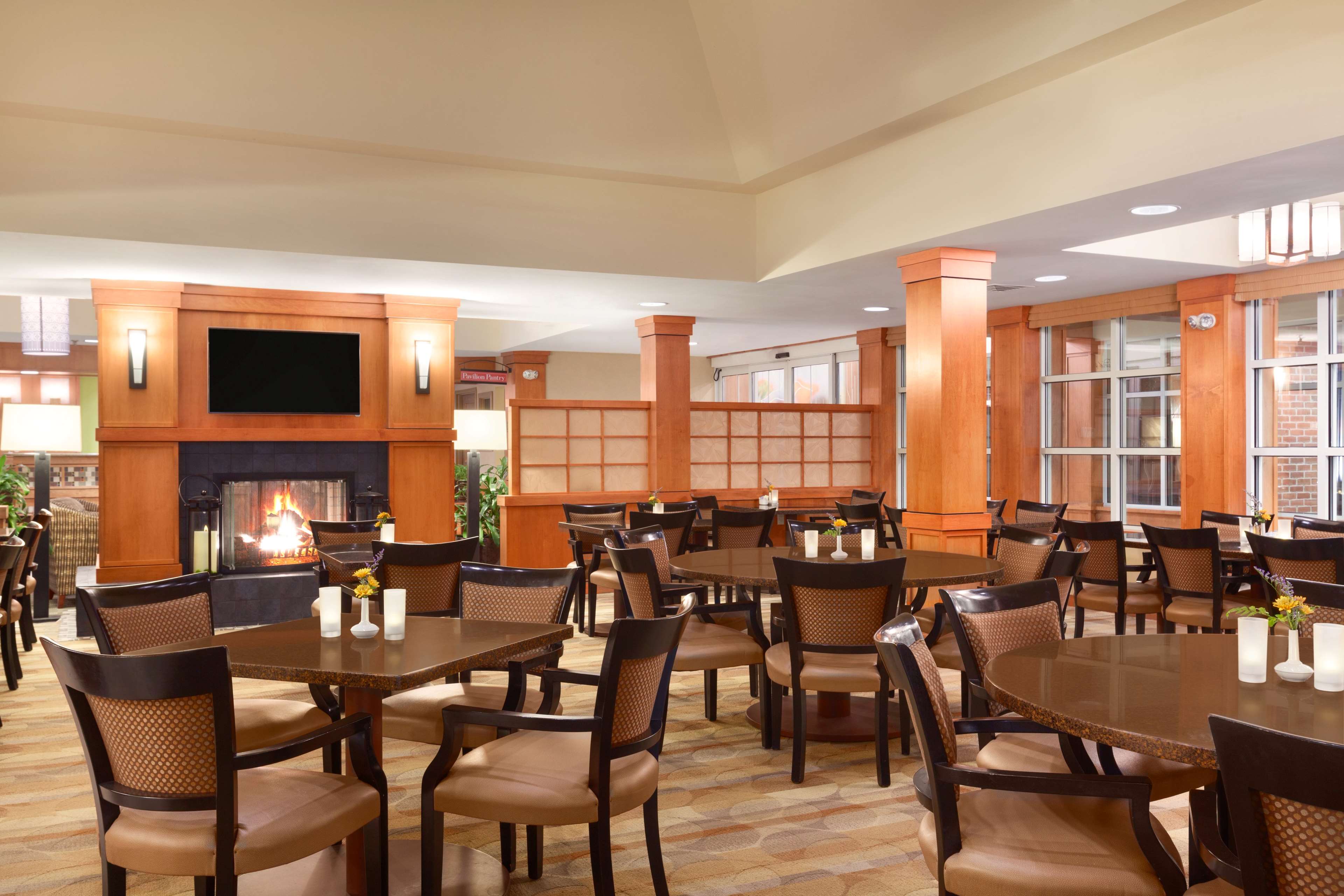 Hilton Garden Inn Lancaster - photo 11