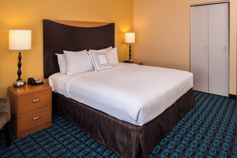 Fairfield Inn & Suites by Marriott San Antonio NE Schertz - photo 20
