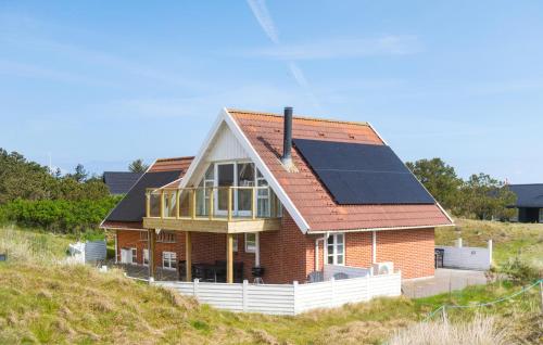 4 Bedroom Stunning Home In Fanø — 4-Star Luxury Hotel in Nordby, Denmark