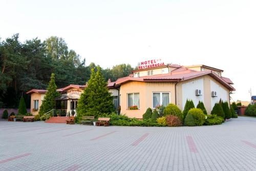 Pod Szczęśliwą Gwiazdą — hotel in Slupno