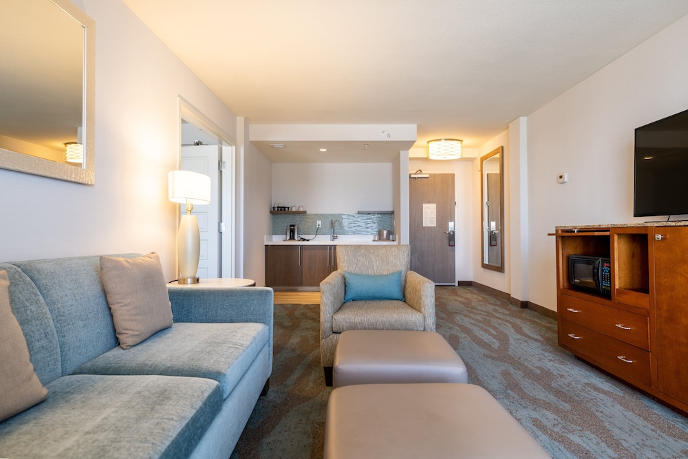 Crowne Plaza Ventura Beach by IHG - photo 22